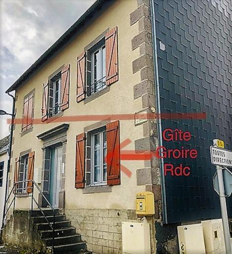 Les Gites Du Paradis Murol Esterno foto
