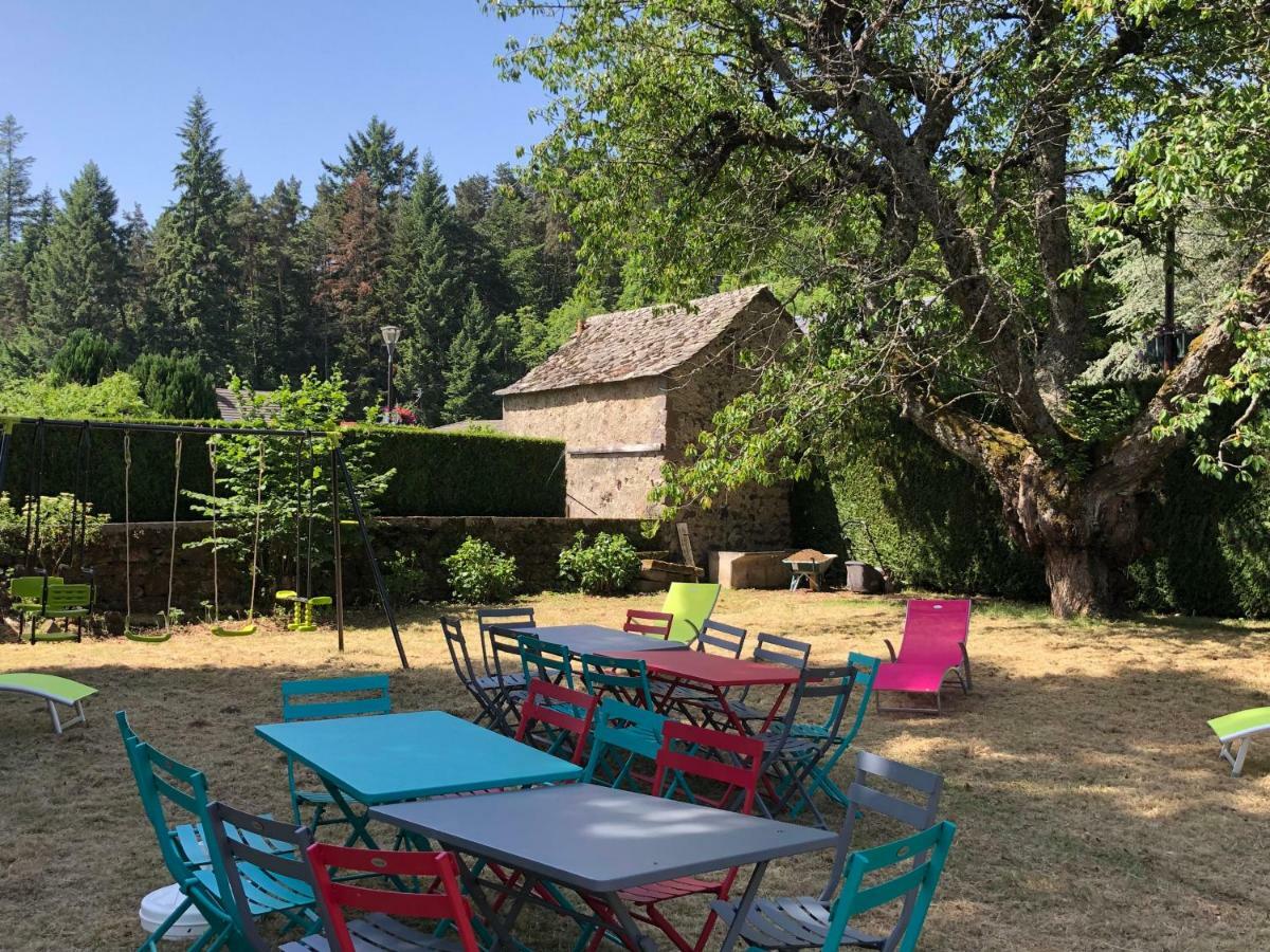 Les Gites Du Paradis Murol Esterno foto